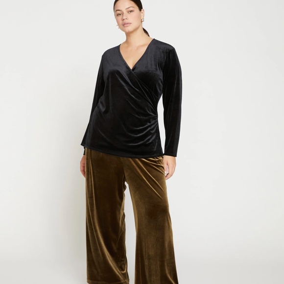 NWT Universal Standard Glory Velvet Cross Top Shirt Black M Medium 18 20 - Picture 2 of 14